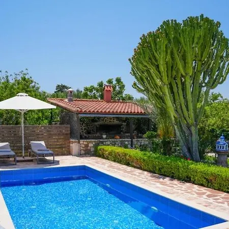 Elysian Private Pool & Garden View Antimachia