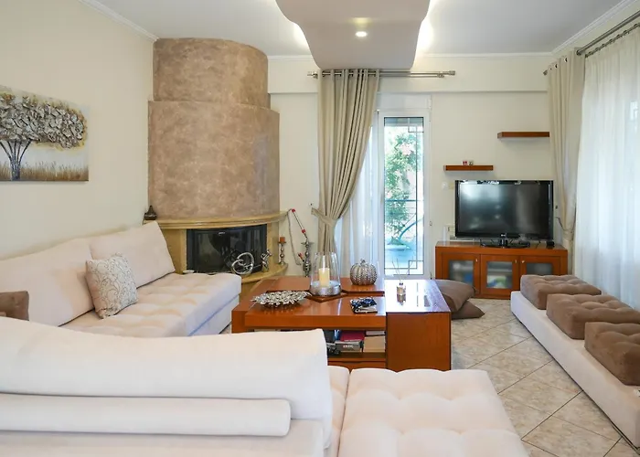 Villa Elysian Private Pool & Garden View