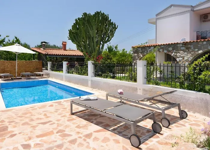 Elysian Private Pool&garden View Antimachia